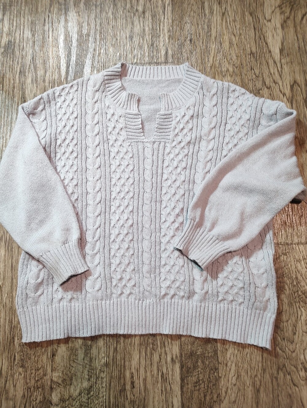 H&M Cable-Knit Split-Notch Crewneck Sweater - Light lavender Size 5X